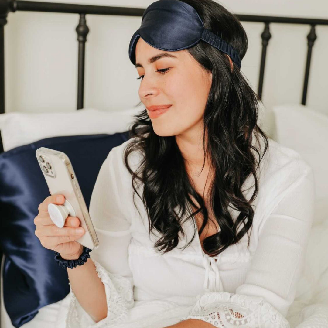 PURE SOL. Beauty Silk Sleep Eye Mask- Black Onyx